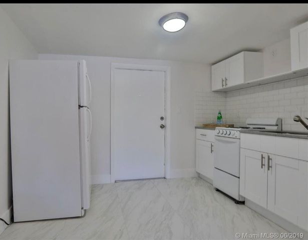 735 NE 37th Street A, Oakland Park, FL 33334