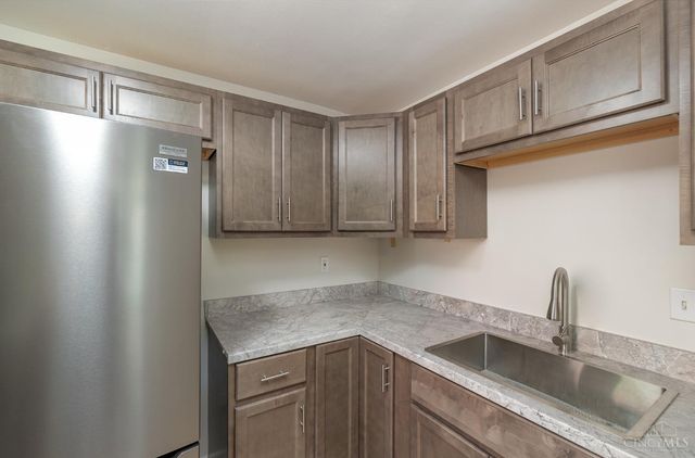 1337 Shepherd Lane, Lincoln Heights, OH 45215