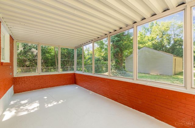 1337 Shepherd Lane, Lincoln Heights, OH 45215