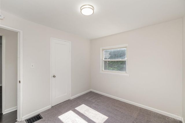 1337 Shepherd Lane, Lincoln Heights, OH 45215