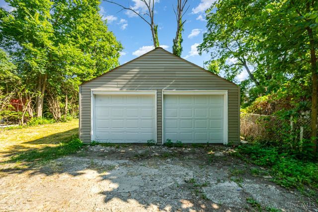 1337 Shepherd Lane, Lincoln Heights, OH 45215