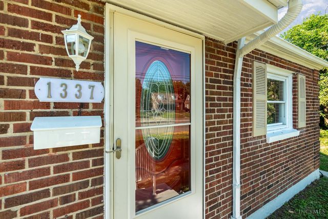 1337 Shepherd Lane, Lincoln Heights, OH 45215