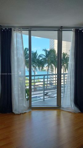 325 S BISCAYNE BL 1516, Miami, FL 33131