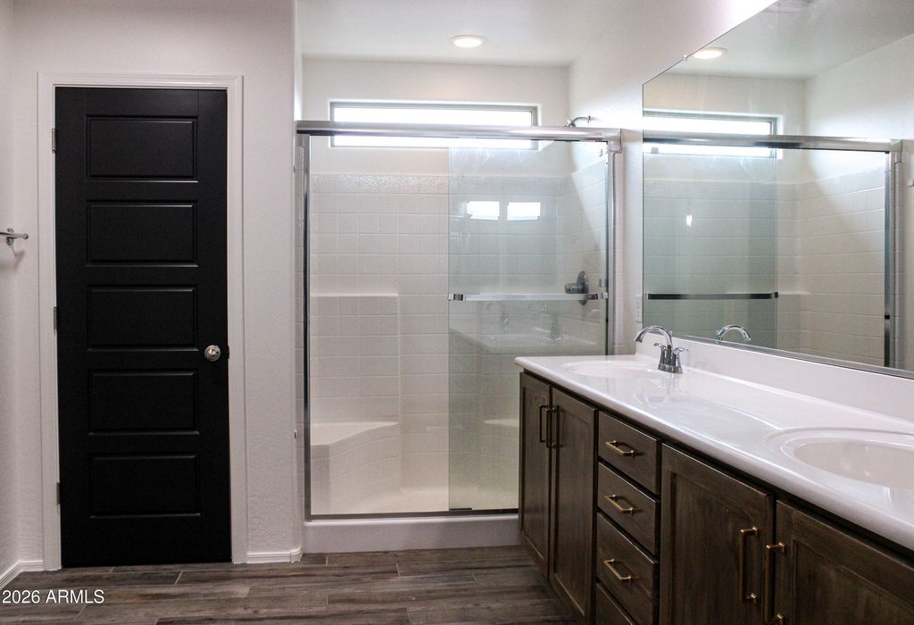 Image 10 of property listing at 18519 W WILLIAMS Road, Surprise, AZ 85387