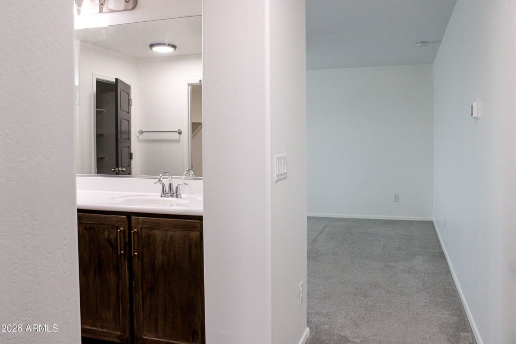 Image 11 of property listing at 18519 W WILLIAMS Road, Surprise, AZ 85387