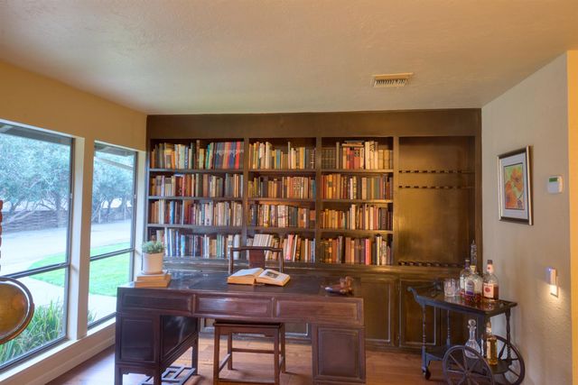 419 Burkhard Rd, Patterson, CA 95363