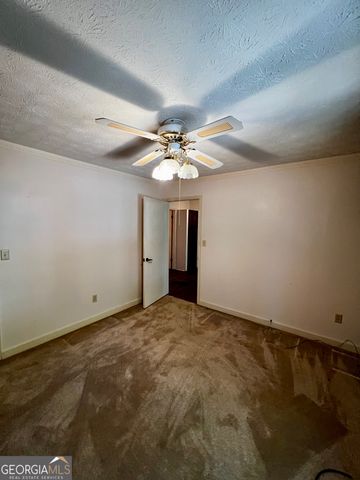 847 W Lake Drive, East Dublin, GA 31027