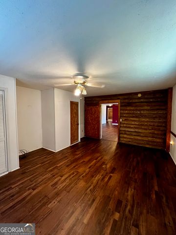 847 W Lake Drive, East Dublin, GA 31027