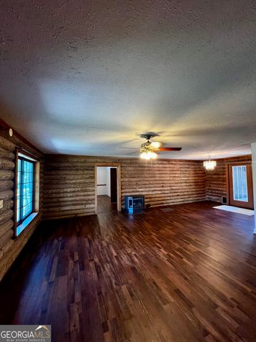 847 W Lake Drive, East Dublin, GA 31027