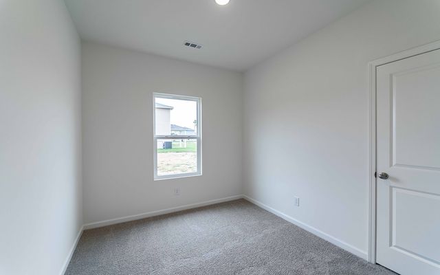 67 Stonehenge Ln, Manchester, TN 37355