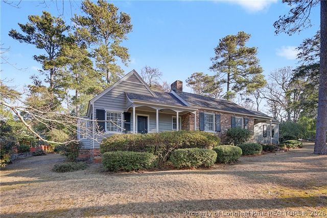 1610 Twin Oak Drive, Fayetteville, NC 28305