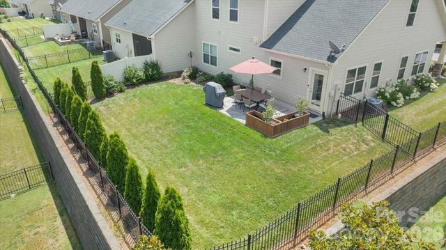 103 Canter Lane, Mooresville, NC 28115