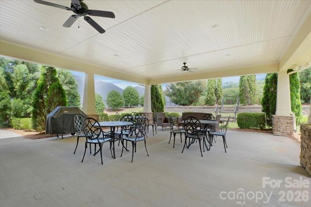 103 Canter Lane, Mooresville, NC 28115