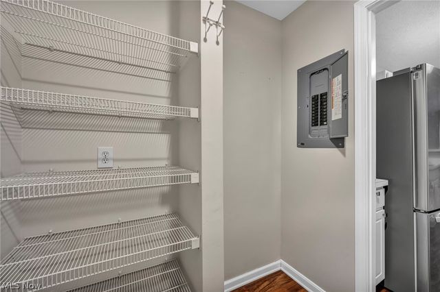 28340 Center Ridge Road 1112, Westlake, OH 44145