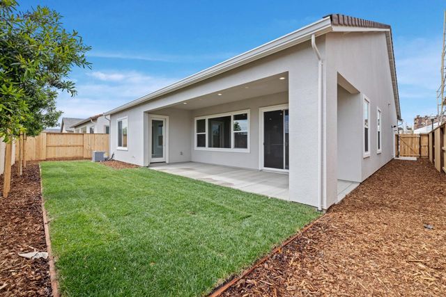 3062 Wisteria Dr, Lodi, CA 95242