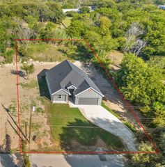 432 Wilshire Avenue, Azle, TX 76020