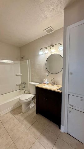 13346 Louisville Street, Houston, TX 77015