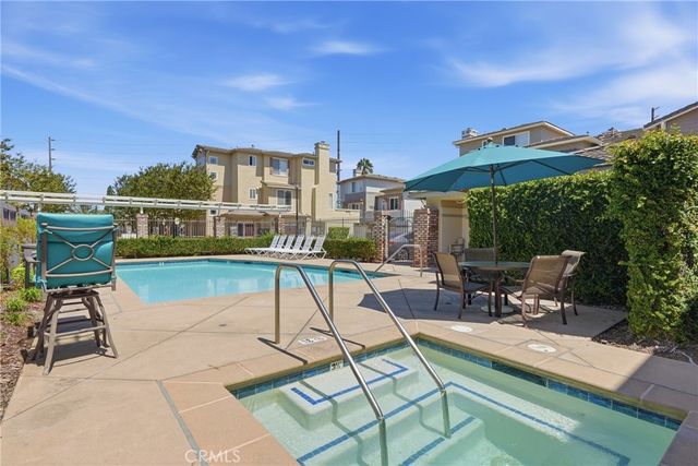 2901 Claremore Lane 51, Long Beach, CA 90815