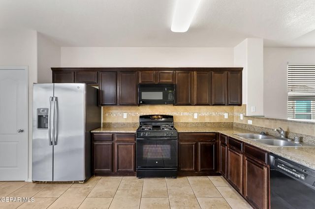 14693 Igor Kaleri Avenue, El Paso, TX 79938