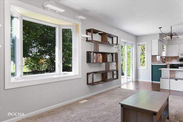 3179 Village Green Drive, Aurora, IL 60504