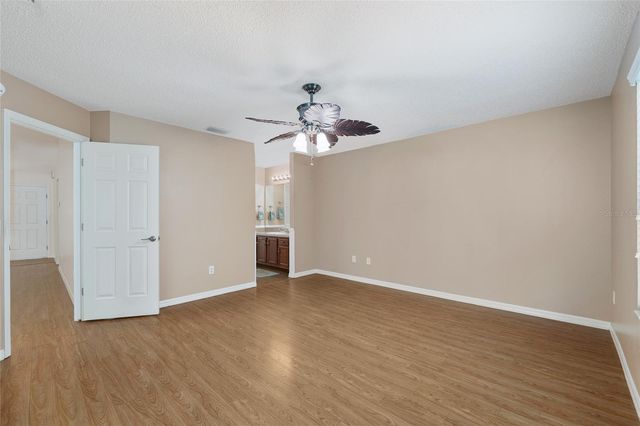 2588 ENGLISH IVY CIRCLE, The Villages, FL 32162