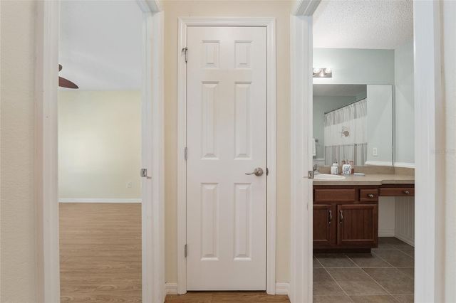 2588 ENGLISH IVY CIRCLE, The Villages, FL 32162