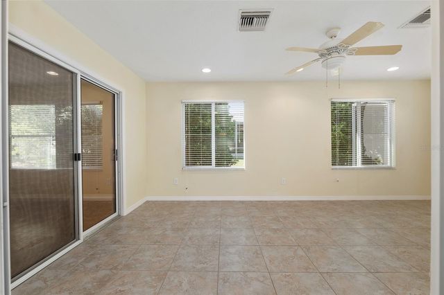2588 ENGLISH IVY CIRCLE, The Villages, FL 32162