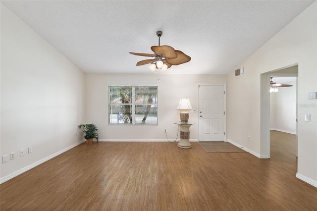 2588 ENGLISH IVY CIRCLE, The Villages, FL 32162