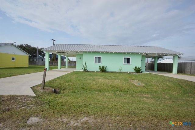 67 - 89 N Bayview Drive, Port O'connor, TX 77982