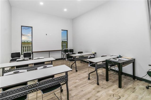 6900 Democracy Drive, Edinburg, TX 78542