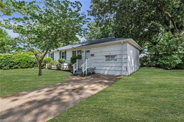 4567 Dora CIR, Norfolk, VA 23513