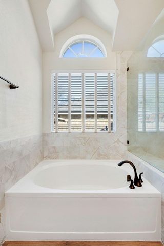 322 River Bluff CIR, Georgetown, TX 78626