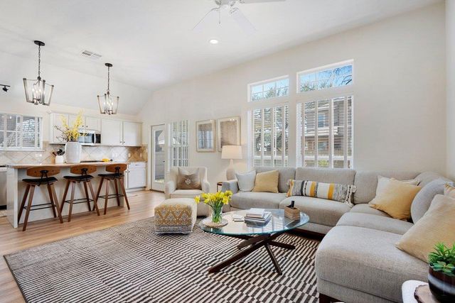 322 River Bluff CIR, Georgetown, TX 78626