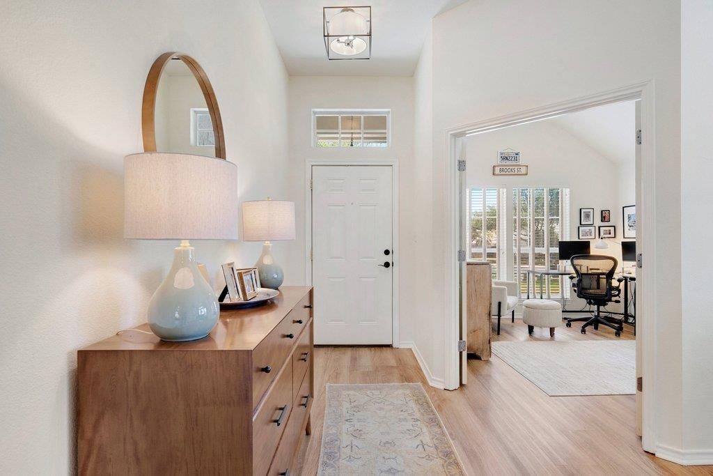 322 River Bluff CIR, Georgetown, TX 78626