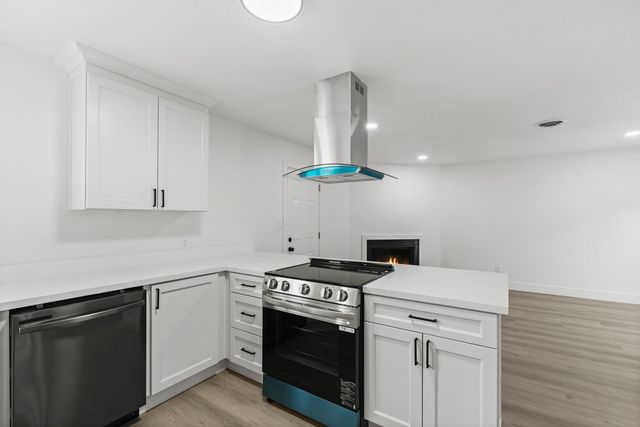 138 Delhi Ave, Stockton, CA 95206