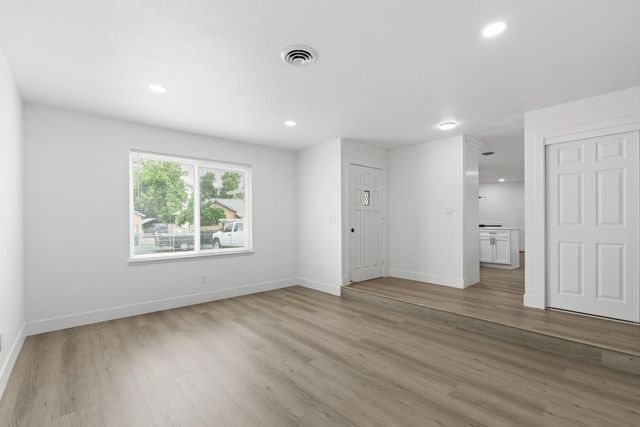 138 Delhi Ave, Stockton, CA 95206