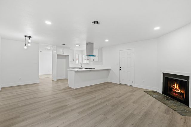 138 Delhi Ave, Stockton, CA 95206