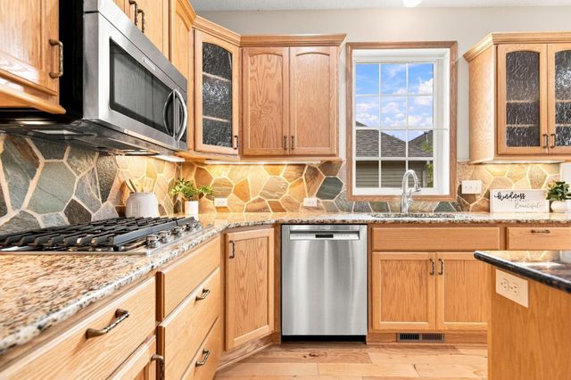 2674 Bartylla Court, White Bear Lake, MN 55110