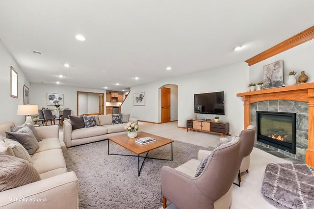 2674 Bartylla Court, White Bear Lake, MN 55110