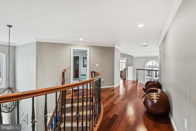 21922 HYDE PARK DR, Ashburn, VA 20147