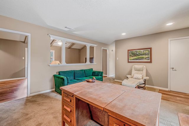 12200 Southridge Drive, Little Rock, AR 72212