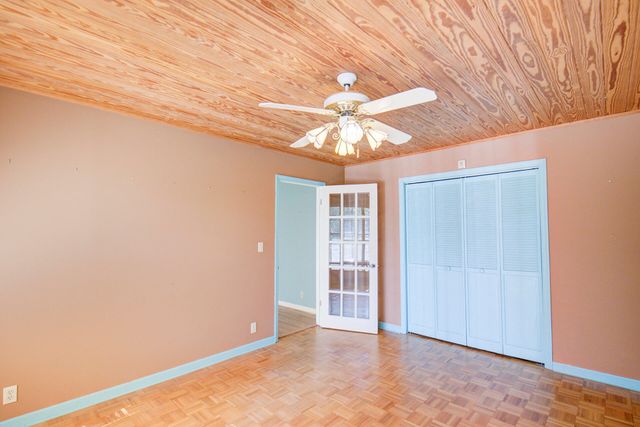 5851 N Park Road, Hixson, TN 37343
