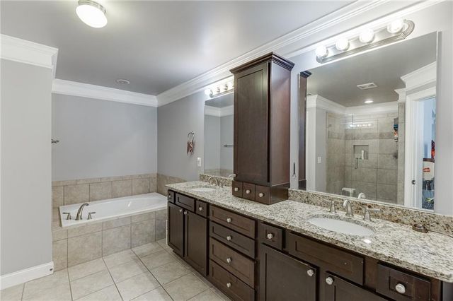 2854 Jordan Oaks Lane 8, Decatur, GA 30033