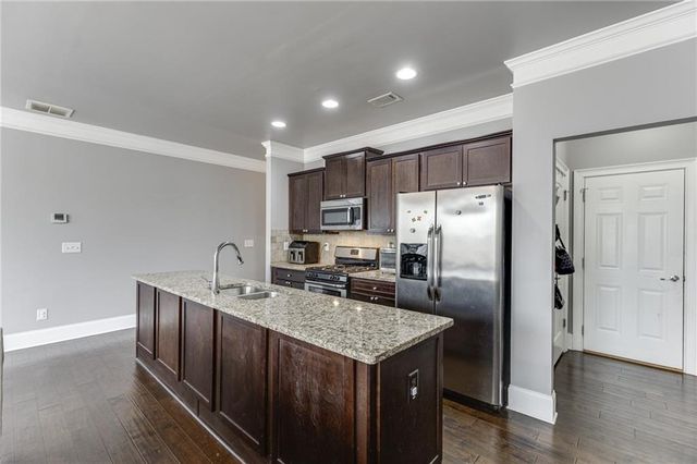 2854 Jordan Oaks Lane 8, Decatur, GA 30033