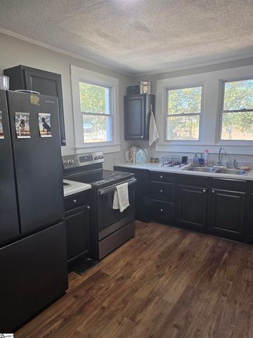 608 Belton Highway, Williamston, SC 29697