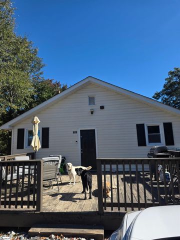 608 Belton Highway, Williamston, SC 29697