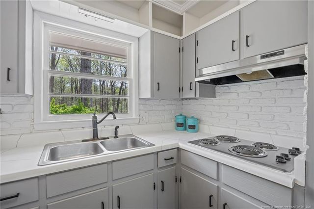 408 Sherwood Drive, Sanford, NC 27332