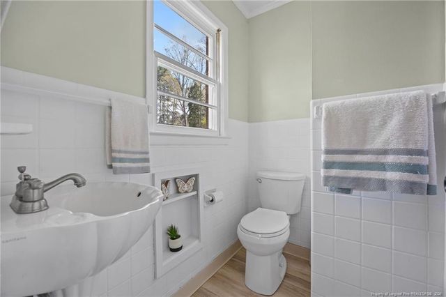 408 Sherwood Drive, Sanford, NC 27332