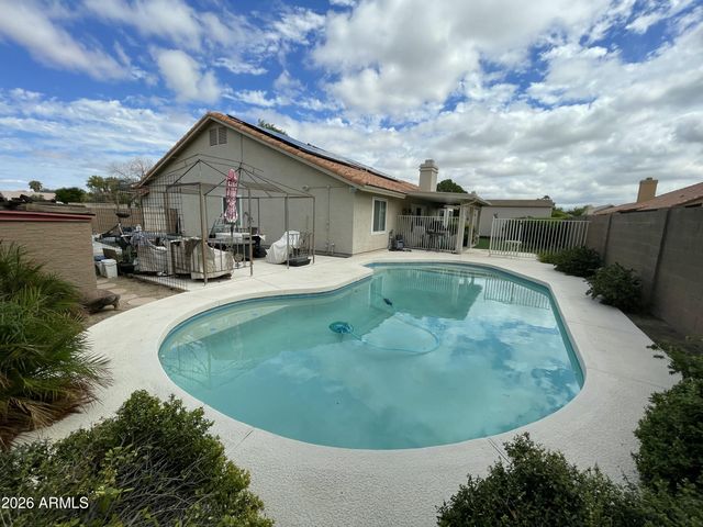 2661 E NANCE Street, Mesa, AZ 85213