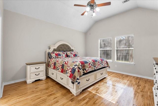 8102 Pinewood Park, Humble, TX 77346